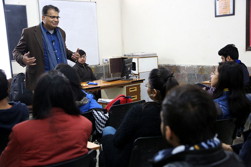 A talk on the book and Film Society Movement at the Apeejay Mass communication Centre, New Delhi.